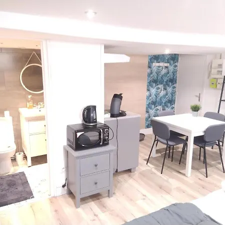 Le Calme De Yourhosthelper Appartamento Reims